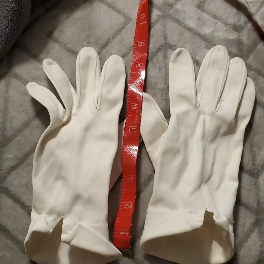 Vintage White Grandoe 100% Cotton Ladies Gloves Made in Philippines‎